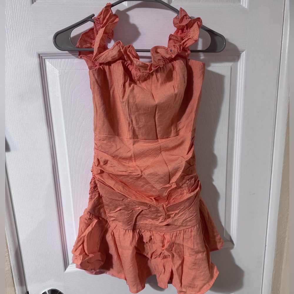 Selfie Leslie Dress